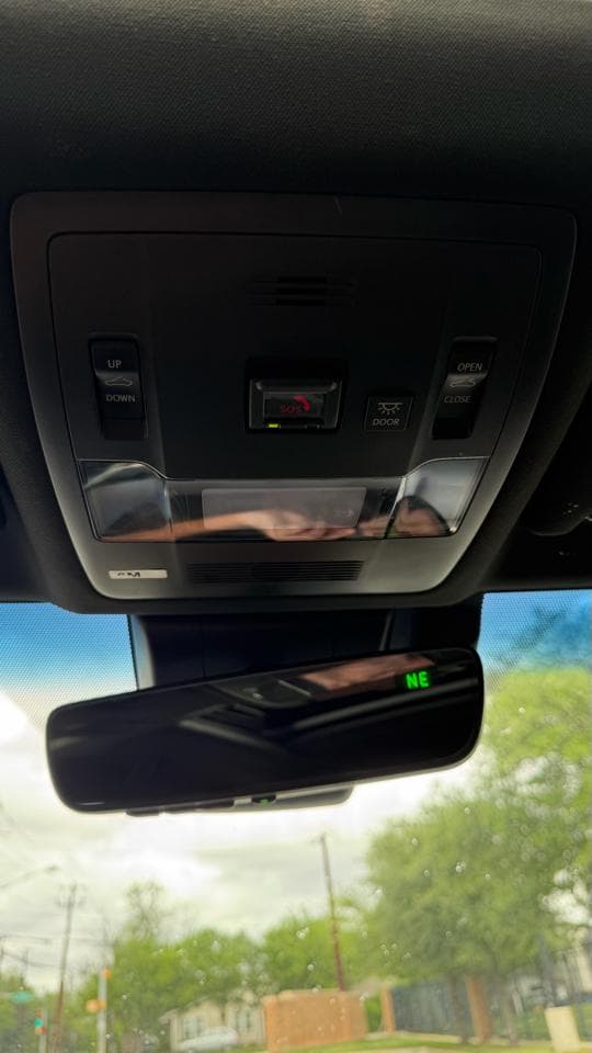 2021 LEXUS ES - Image 35