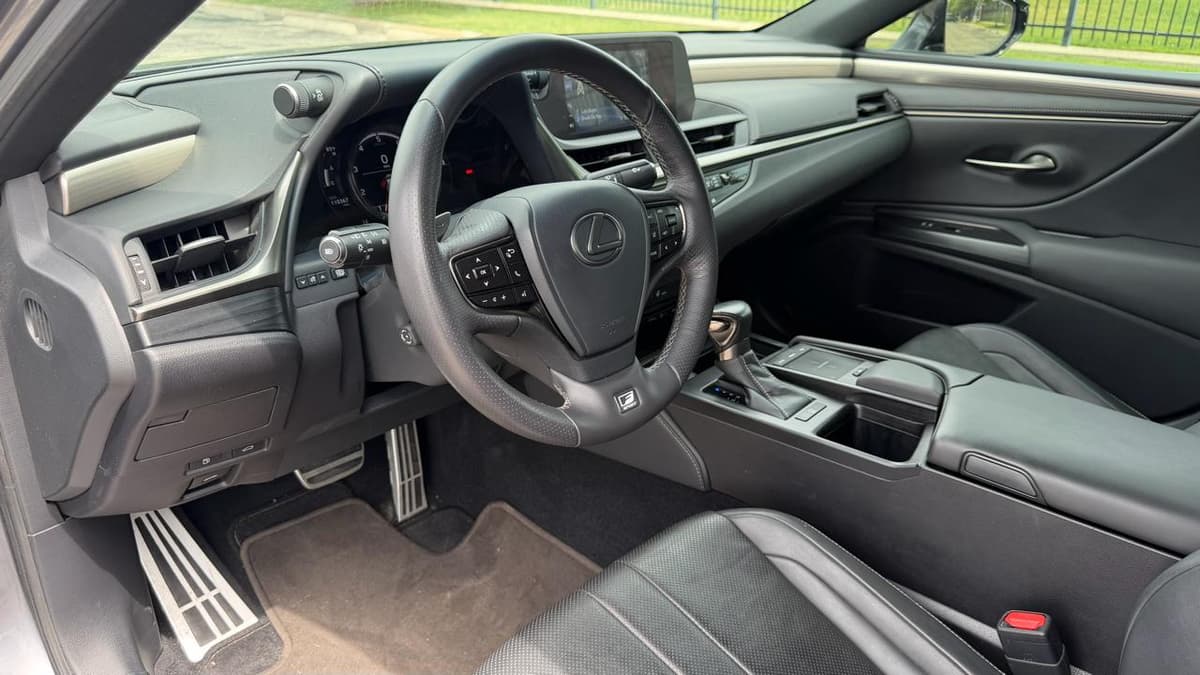 2021 LEXUS ES - Image 37