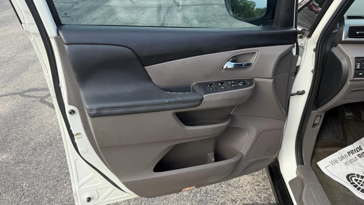 2016 HONDA Odyssey - Image 10