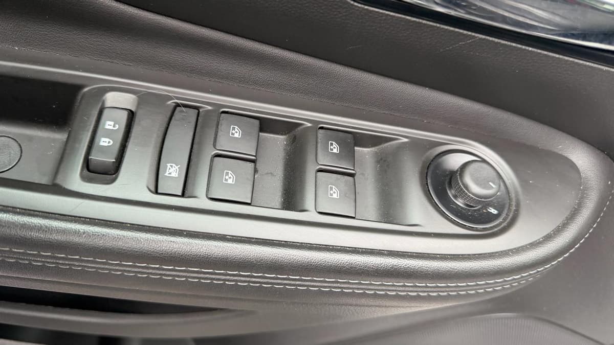 2022 BUICK Encore - Image 21