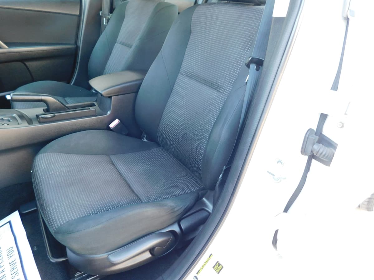 2012 Mazda Mazda3 - Image 11