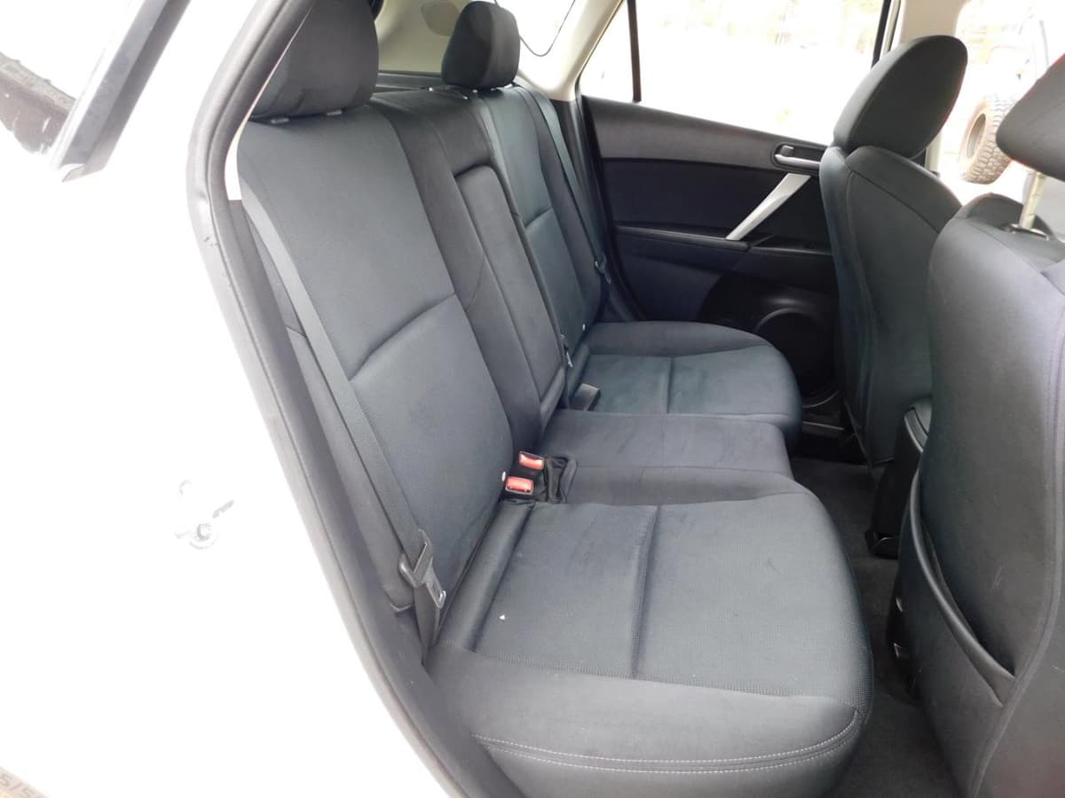 2011 Mazda Mazda3 - Image 13