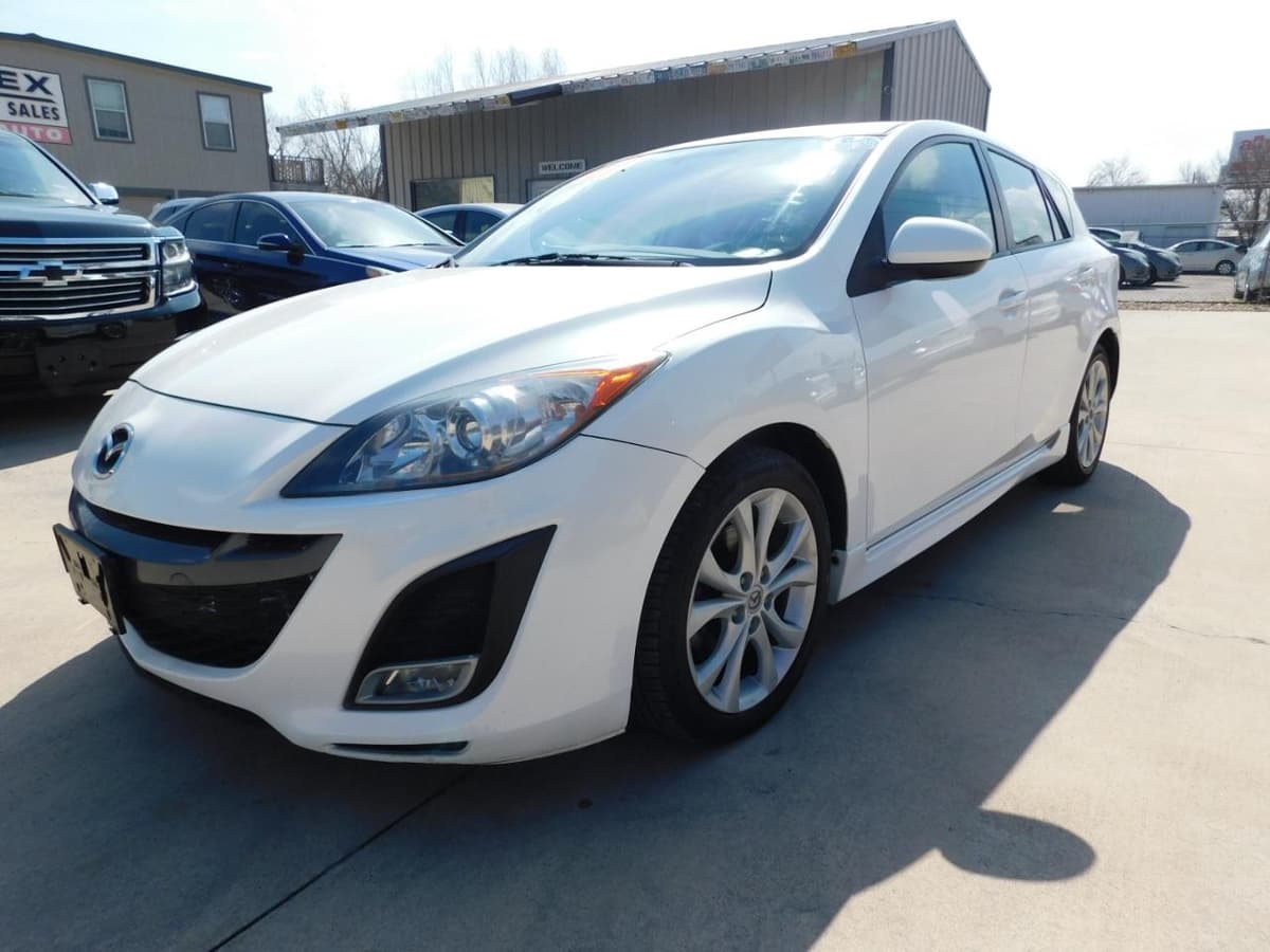 2011 Mazda Mazda3 - Image 1