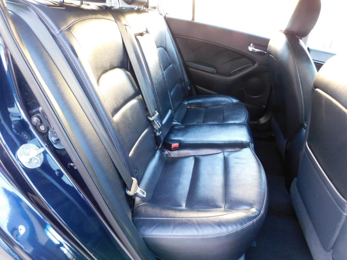 2017 Kia Forte5 - Image 18