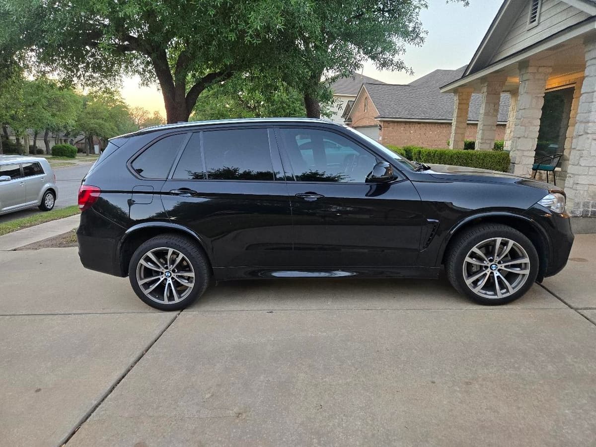 2017 BMW X5 - Image 3