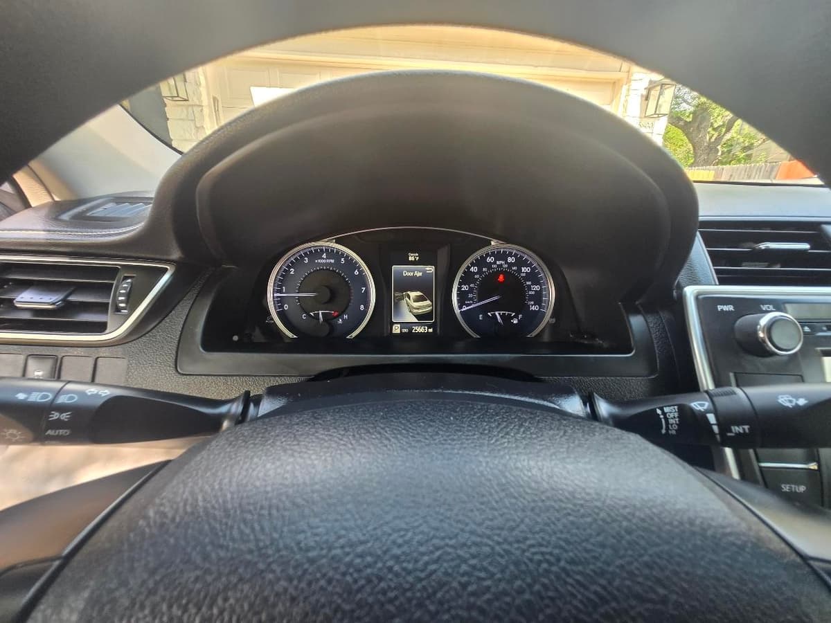 2017 TOYOTA Camry - Image 16