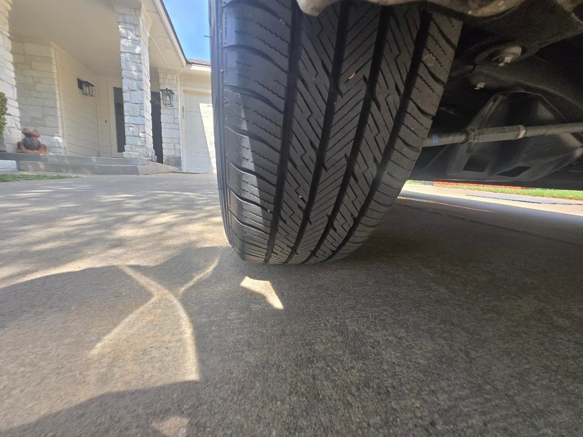 2017 TOYOTA Camry - Image 20