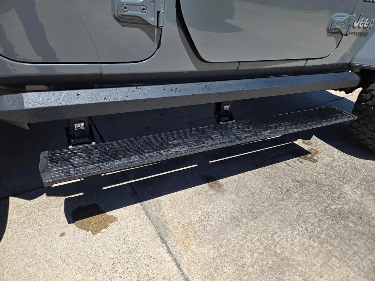 2018 JEEP Wrangler - Image 18