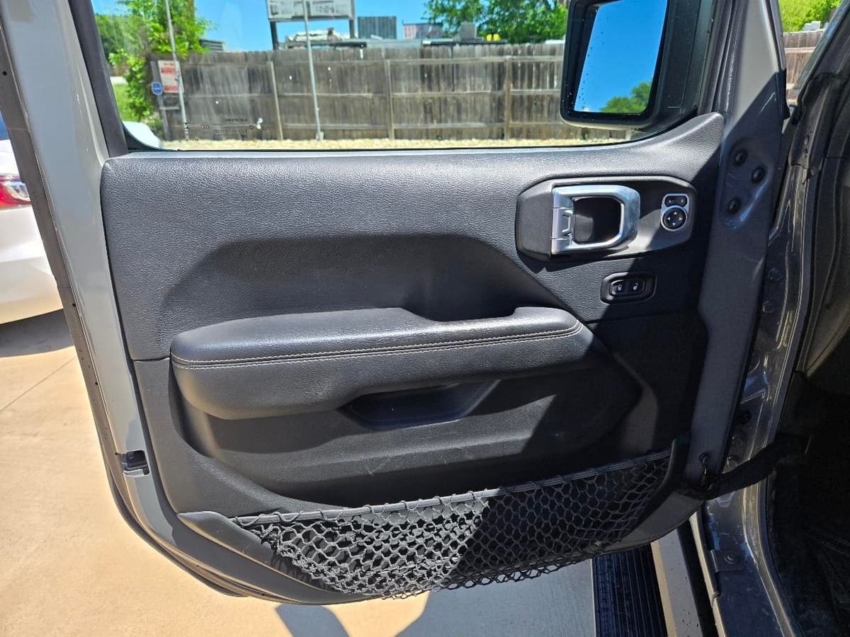 2018 JEEP Wrangler - Image 21