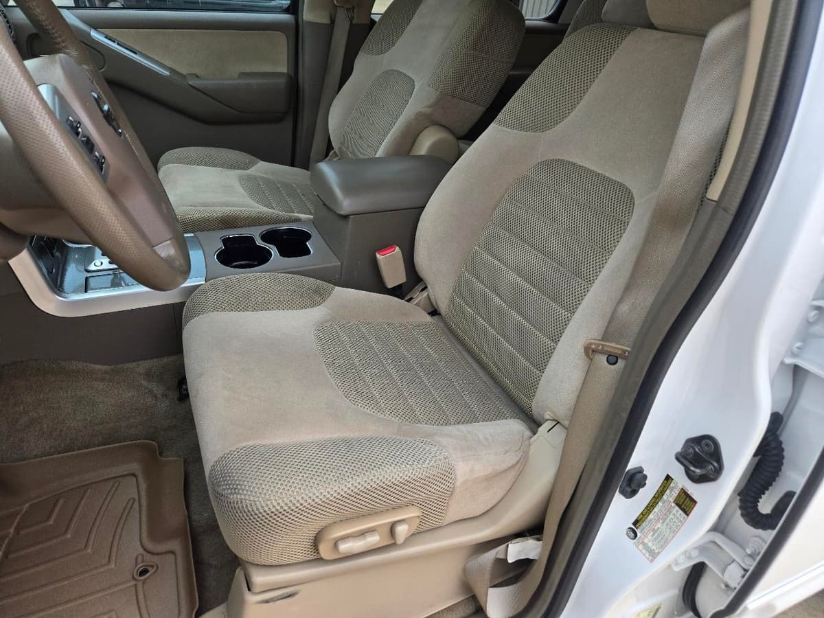 2011 NISSAN Pathfinder - Image 11