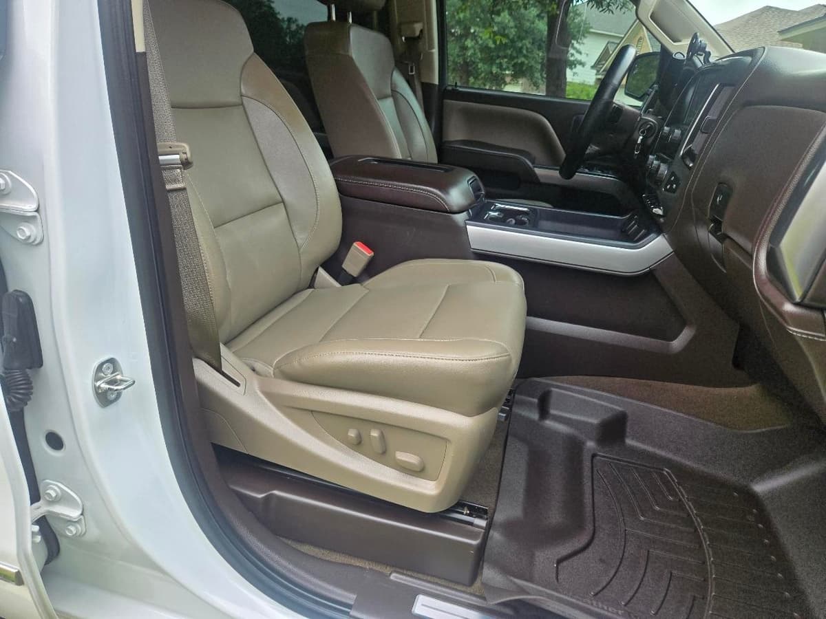 2016 CHEVROLET Silverado - Image 11