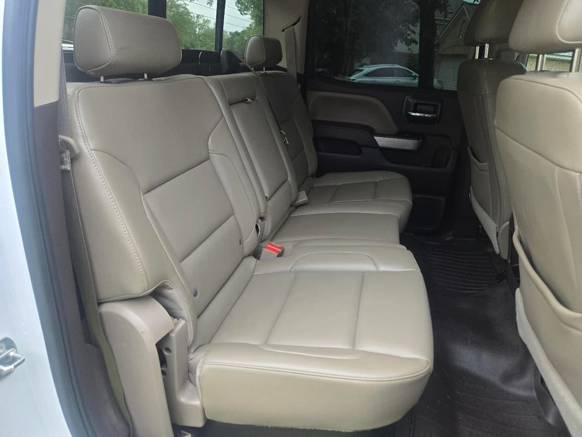 2016 CHEVROLET Silverado - Image 12