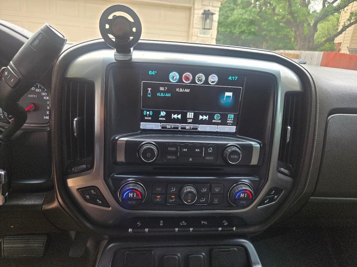 2016 CHEVROLET Silverado - Image 18