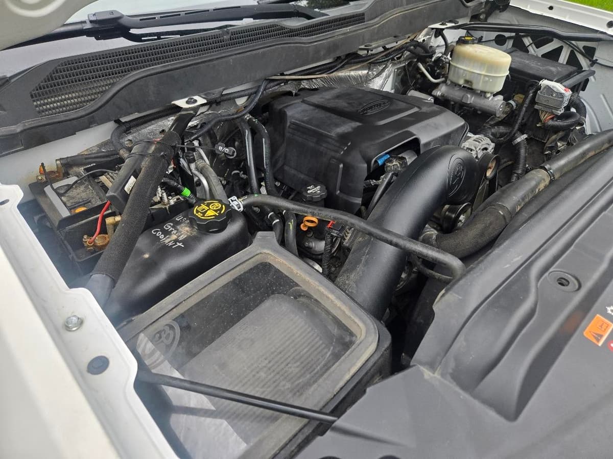 2016 CHEVROLET Silverado - Image 23