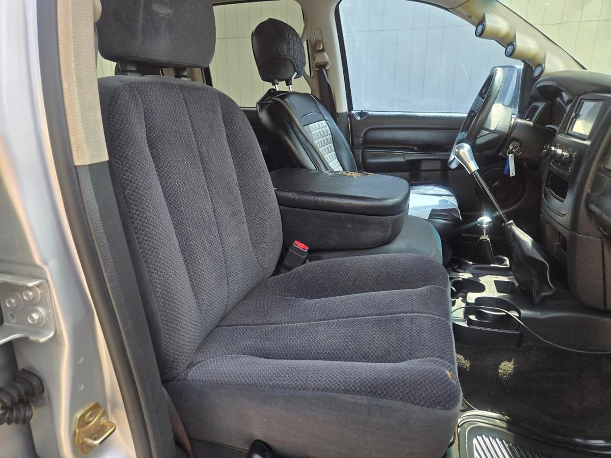 2005 DODGE Ram - Image 14