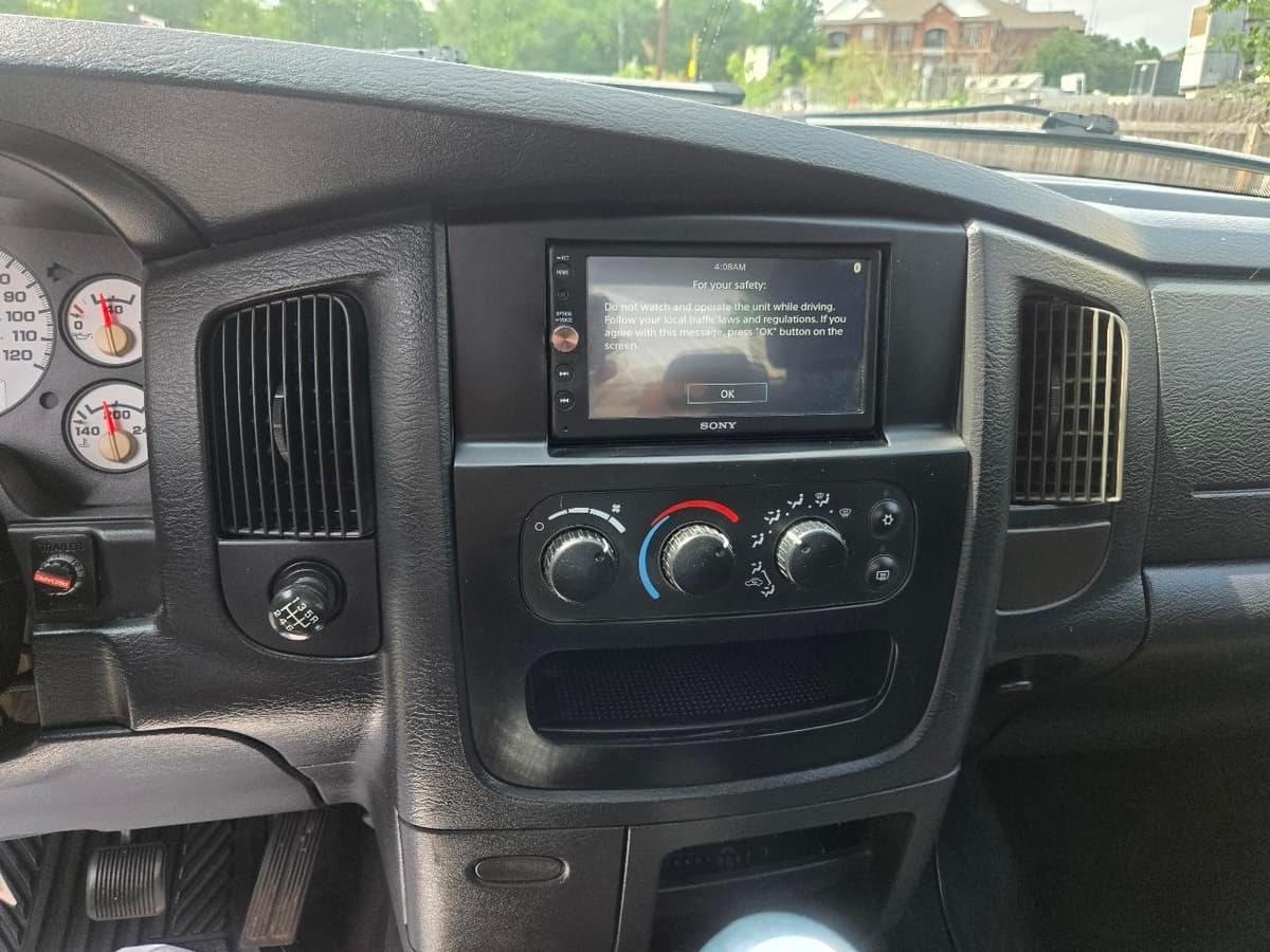 2005 DODGE Ram - Image 24