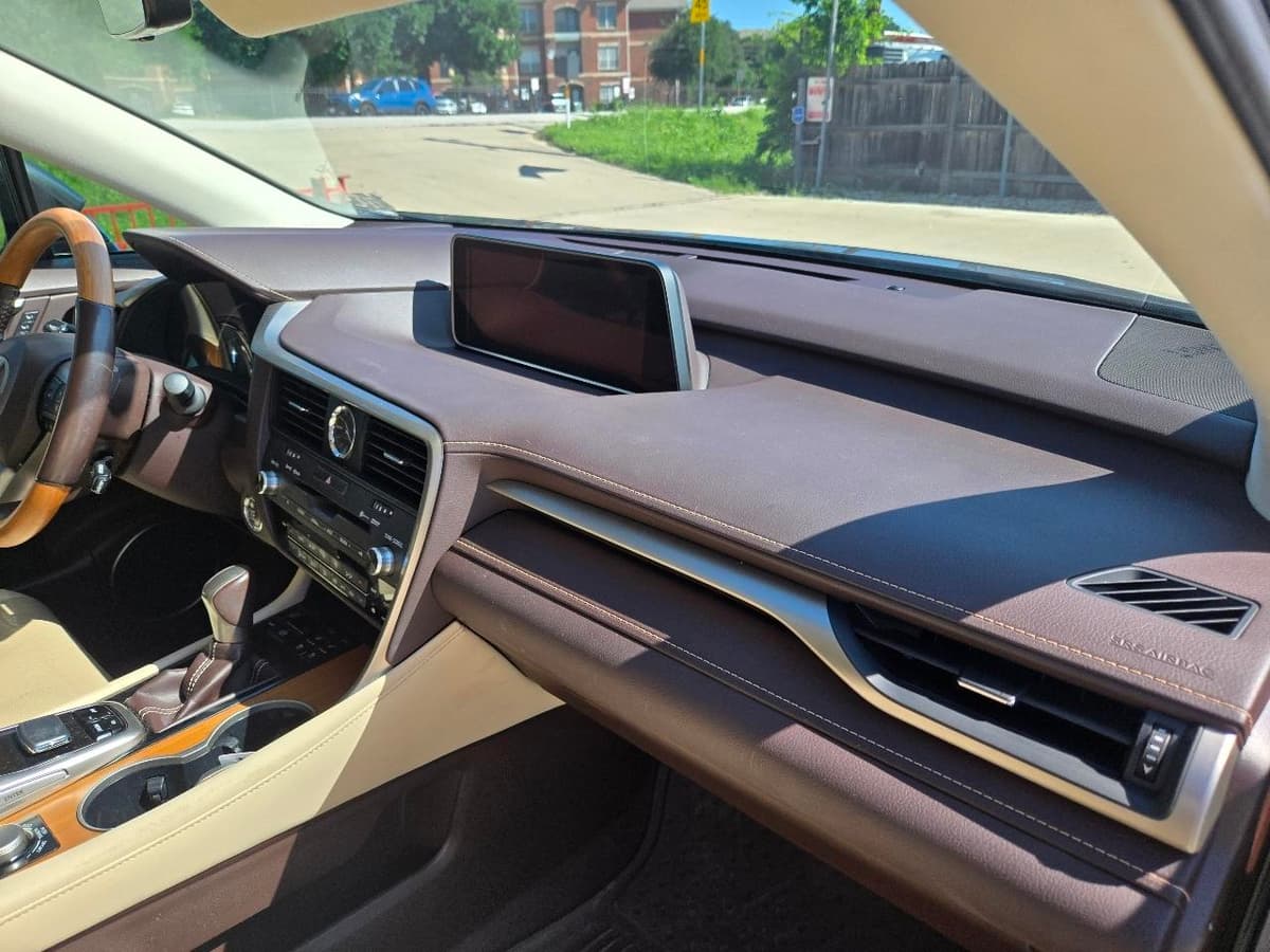 2017 LEXUS RX - Image 24