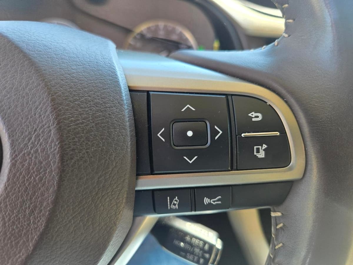 2017 LEXUS RX - Image 10