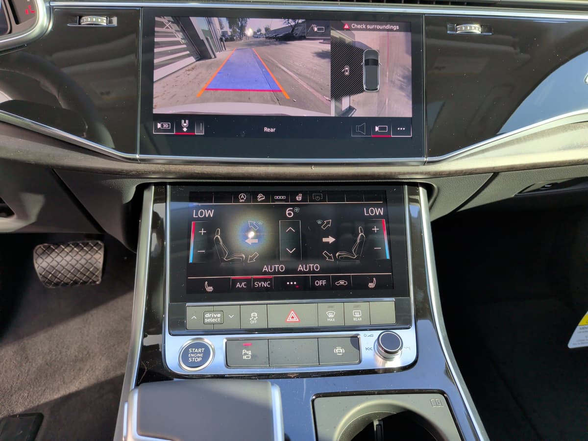 2026 Audi Q7 - Image 32