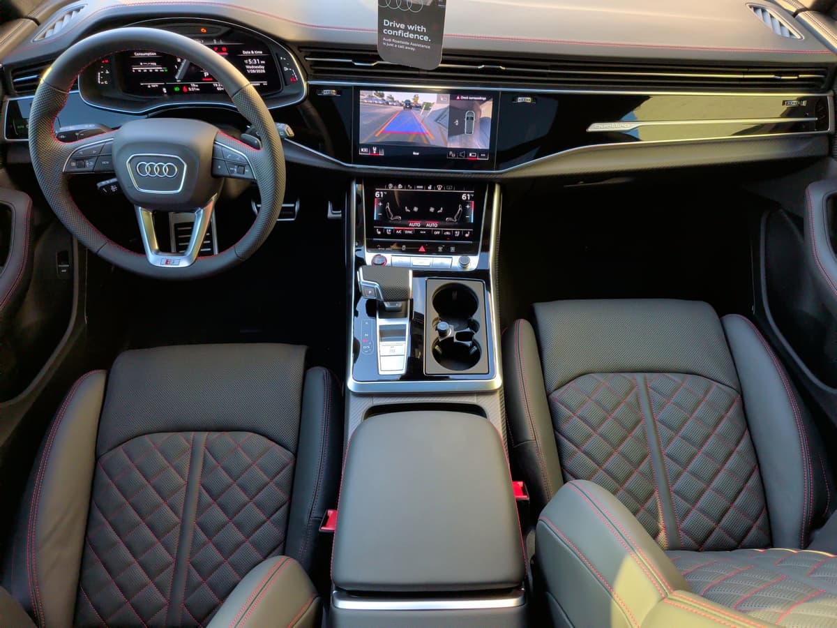 2026 Audi SQ8 - Image 18