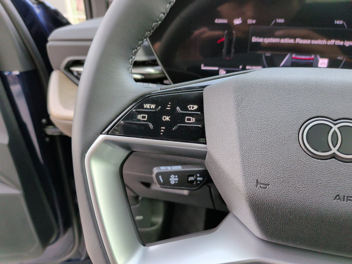 2025 Audi Q5 - Image 20