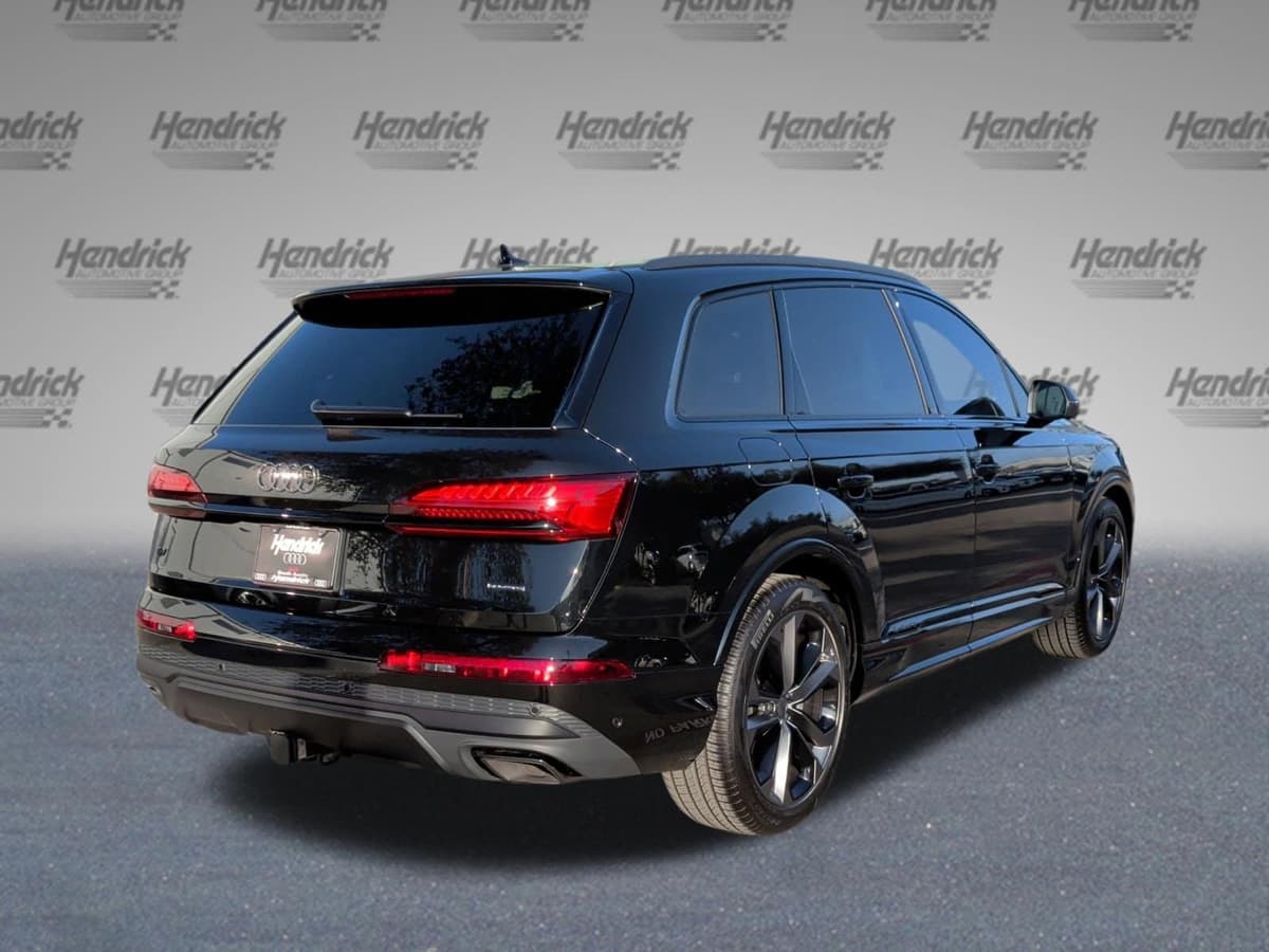 2026 Audi Q7 - Image 9