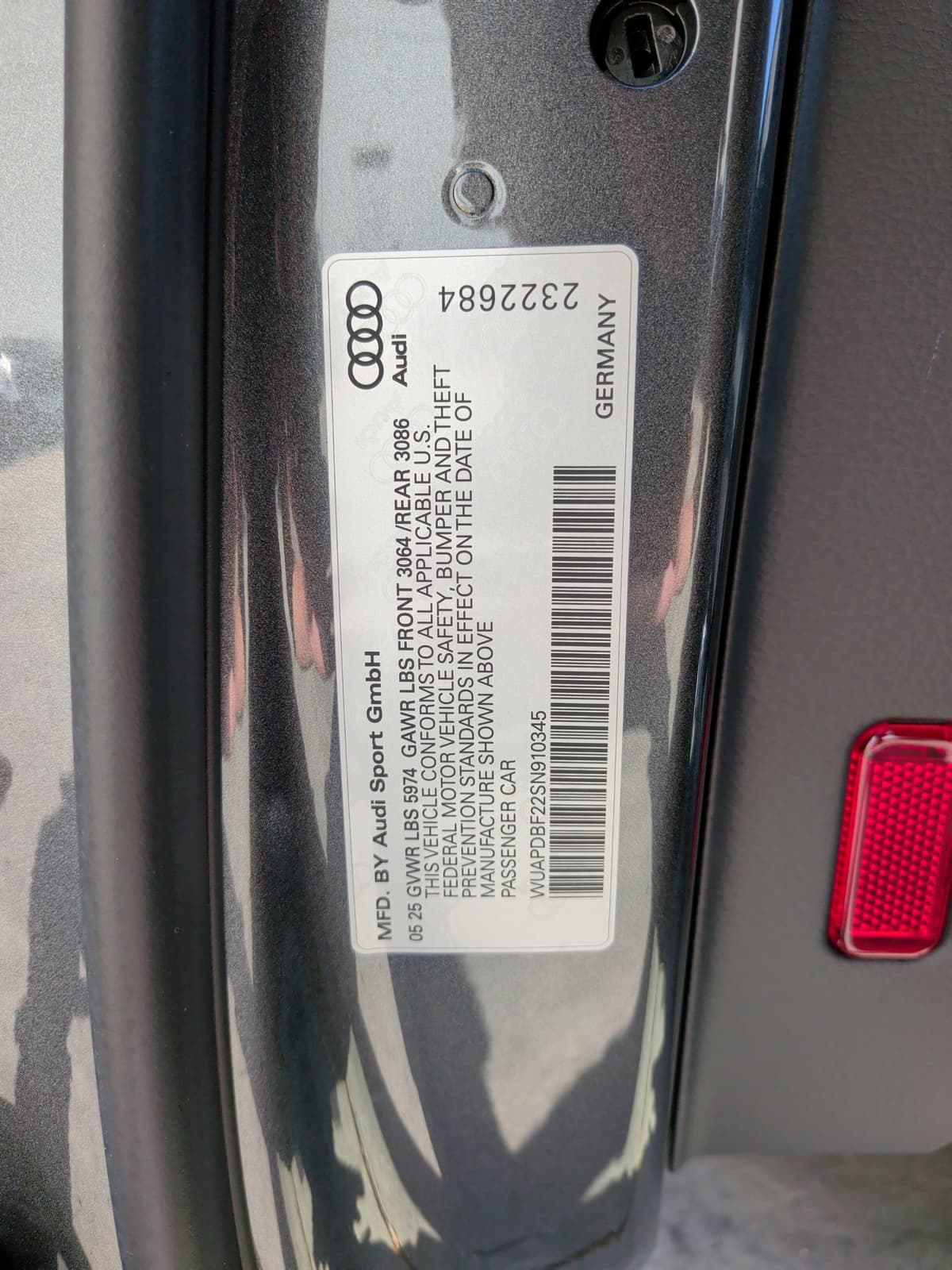 2025 Audi RS 7 - Image 37