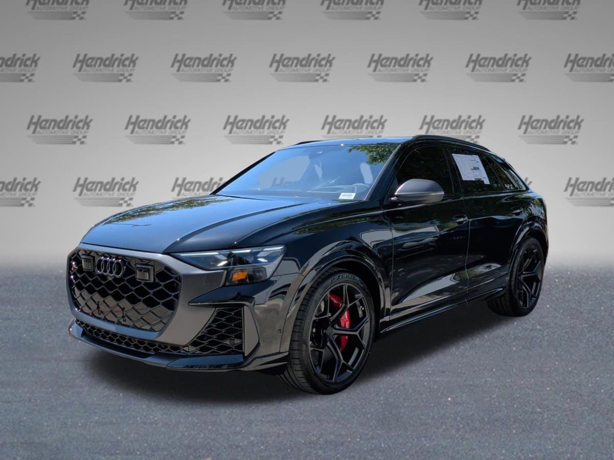 2026 Audi RS Q8 - Image 4