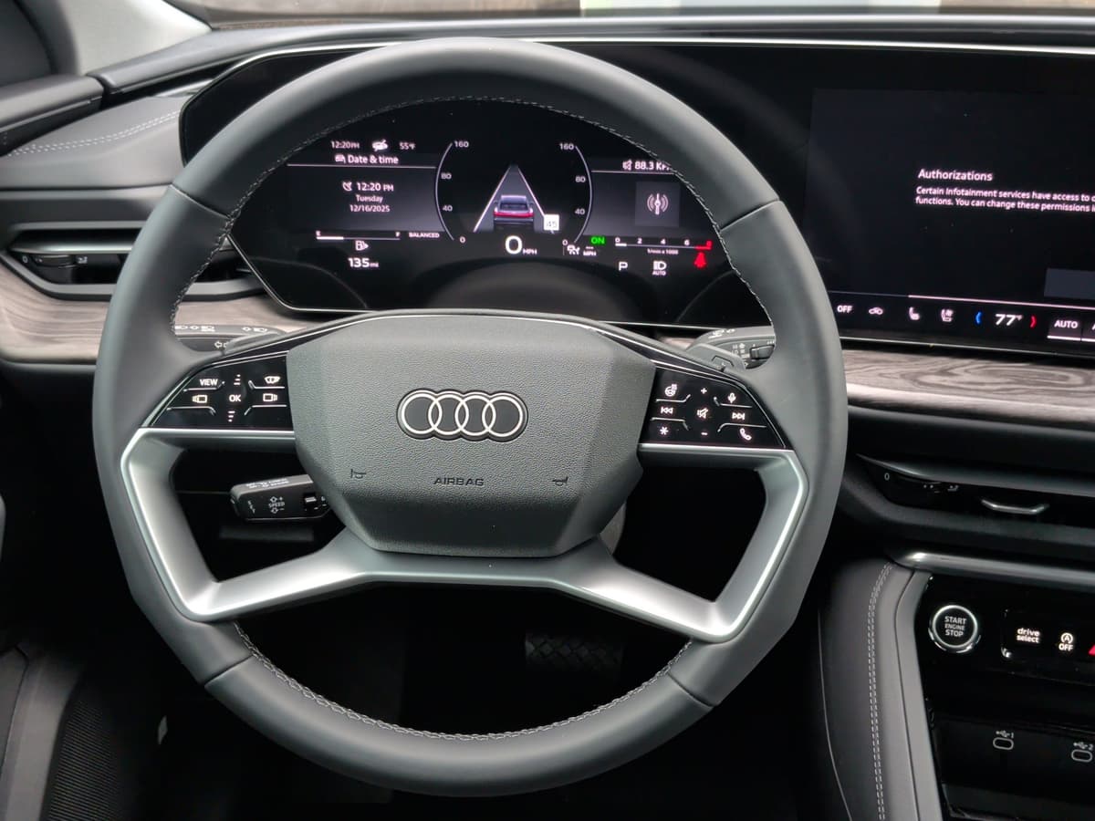 2025 Audi Q5 - Image 20