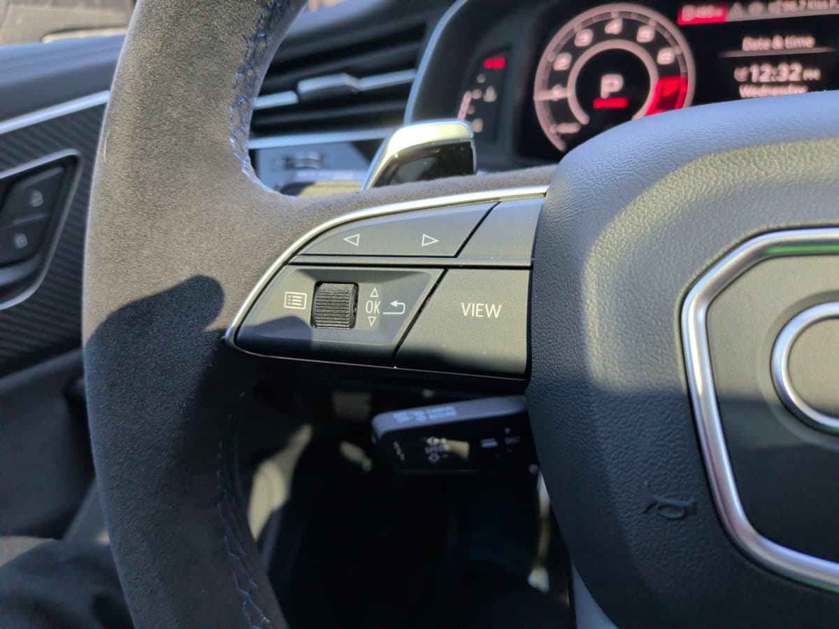 2026 Audi RS Q8 - Image 13