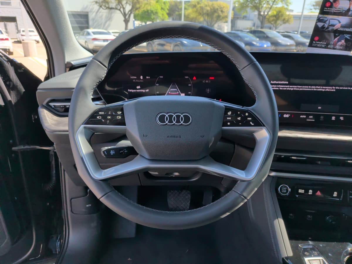 2025 Audi Q5 - Image 19