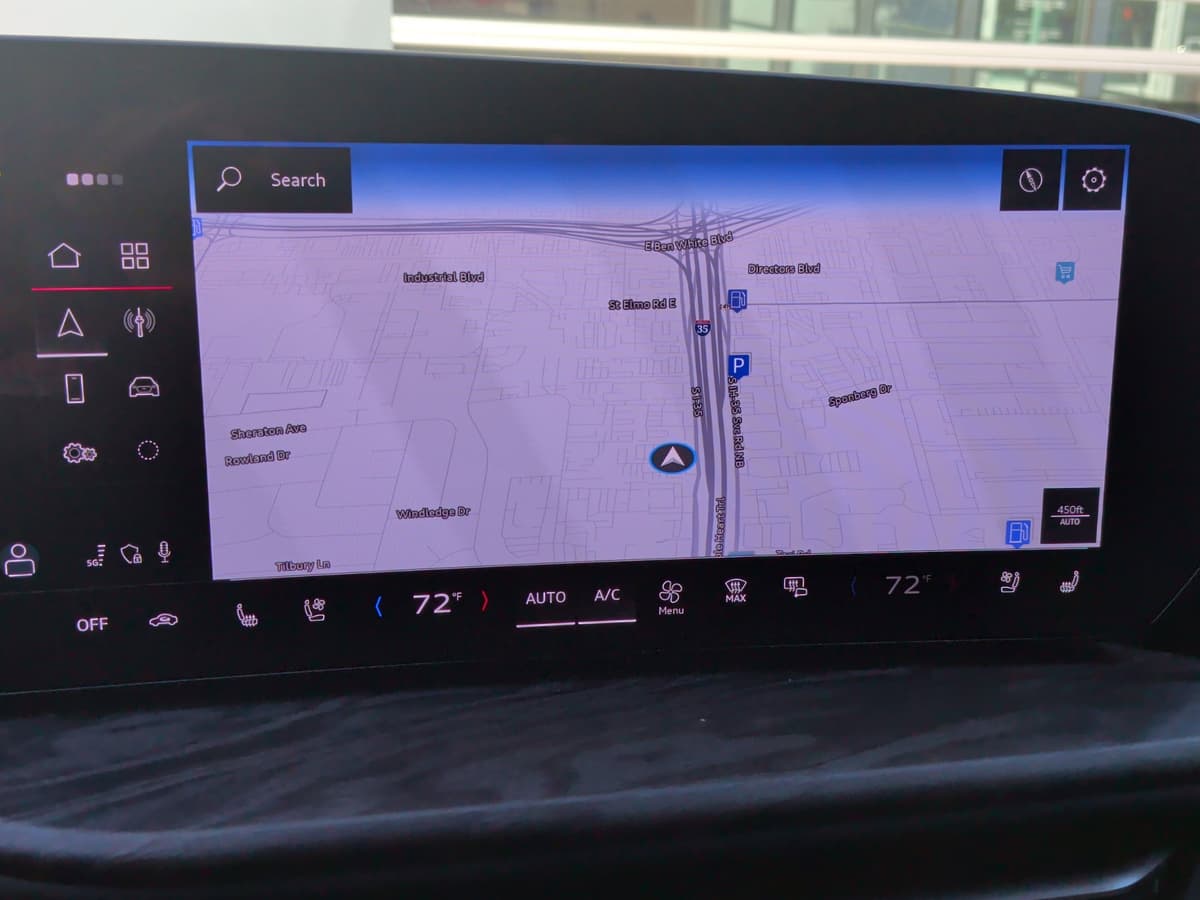 2025 Audi Q5 - Image 23