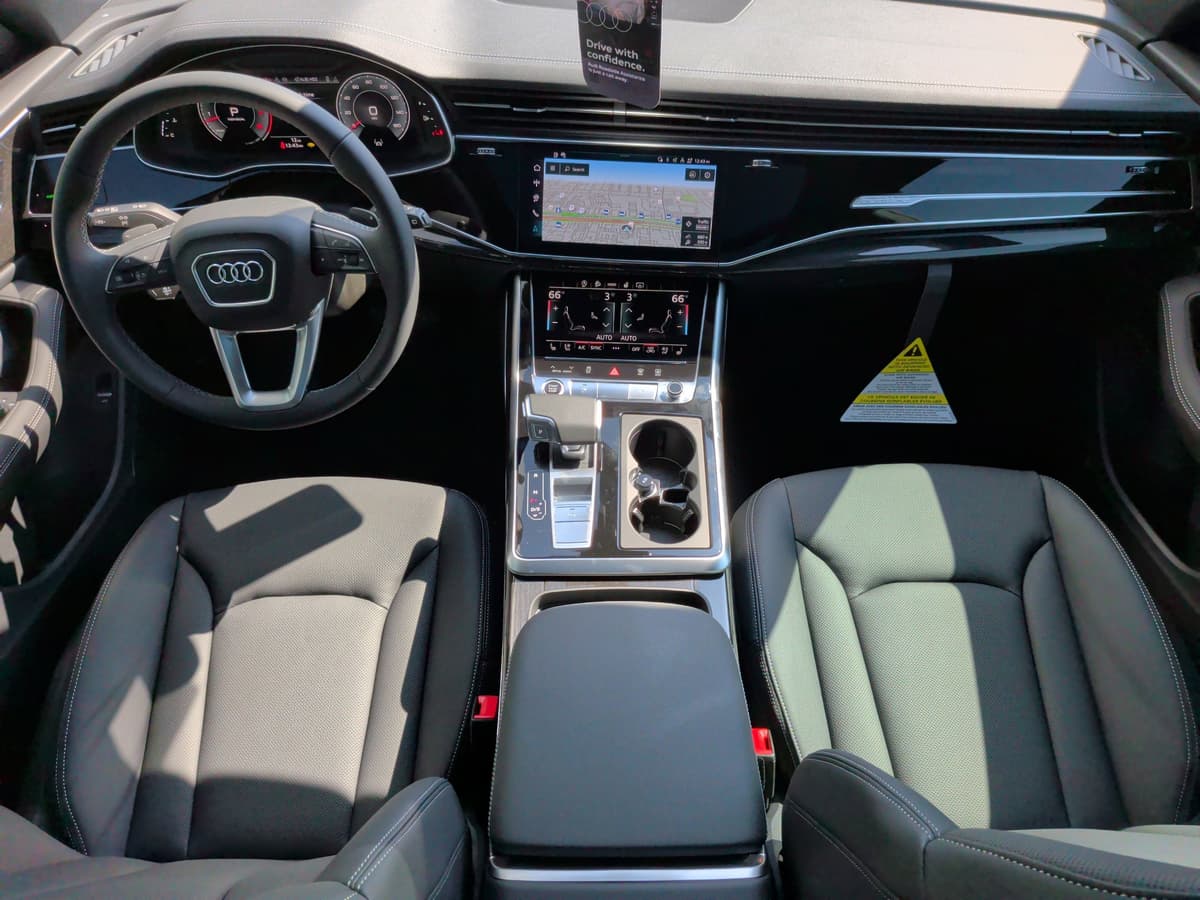2026 Audi Q8 - Image 18