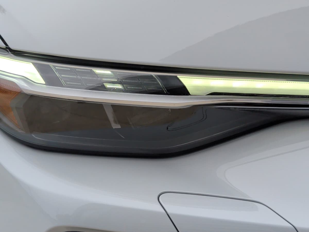 2025 Audi Q5 - Image 11