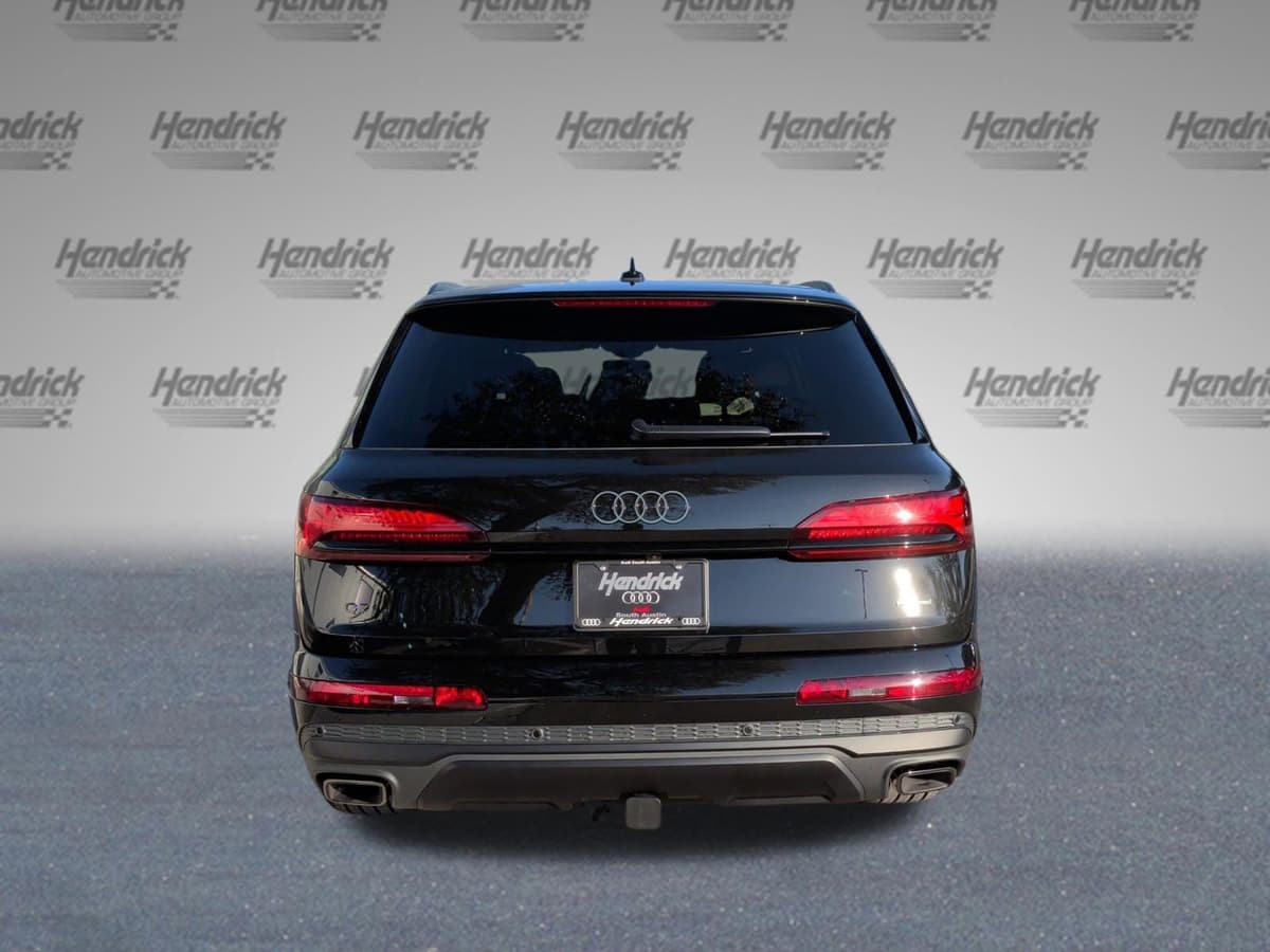 2026 Audi Q7 - Image 8