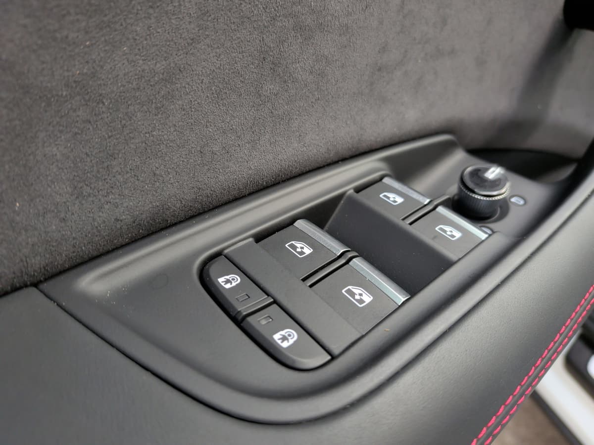 2026 Audi Q8 - Image 14