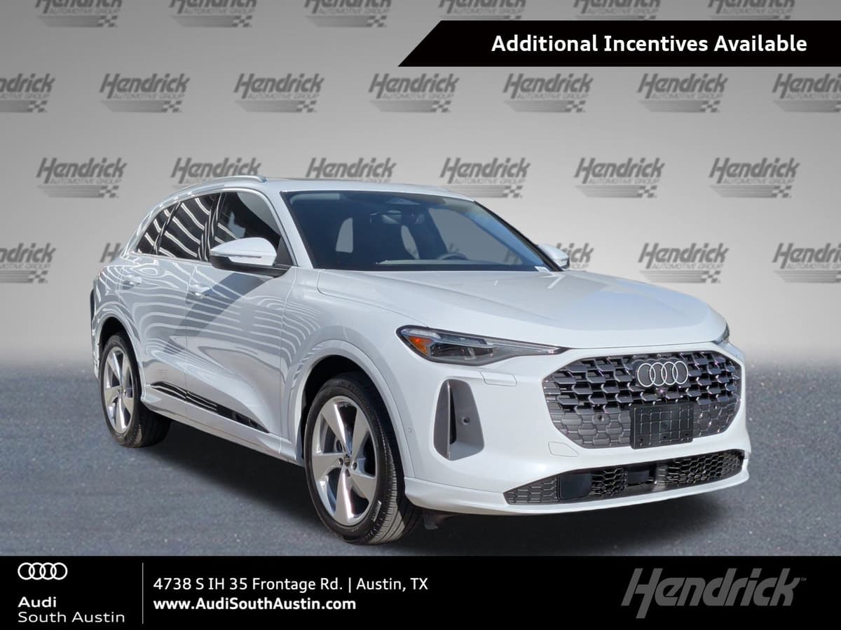 2025 Audi Q5 - Image 1