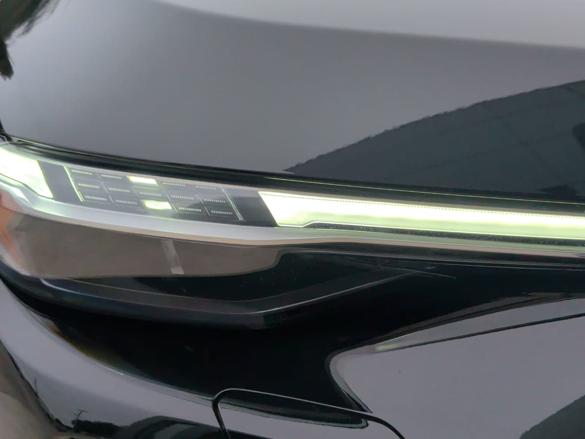 2025 Audi Q5 - Image 11