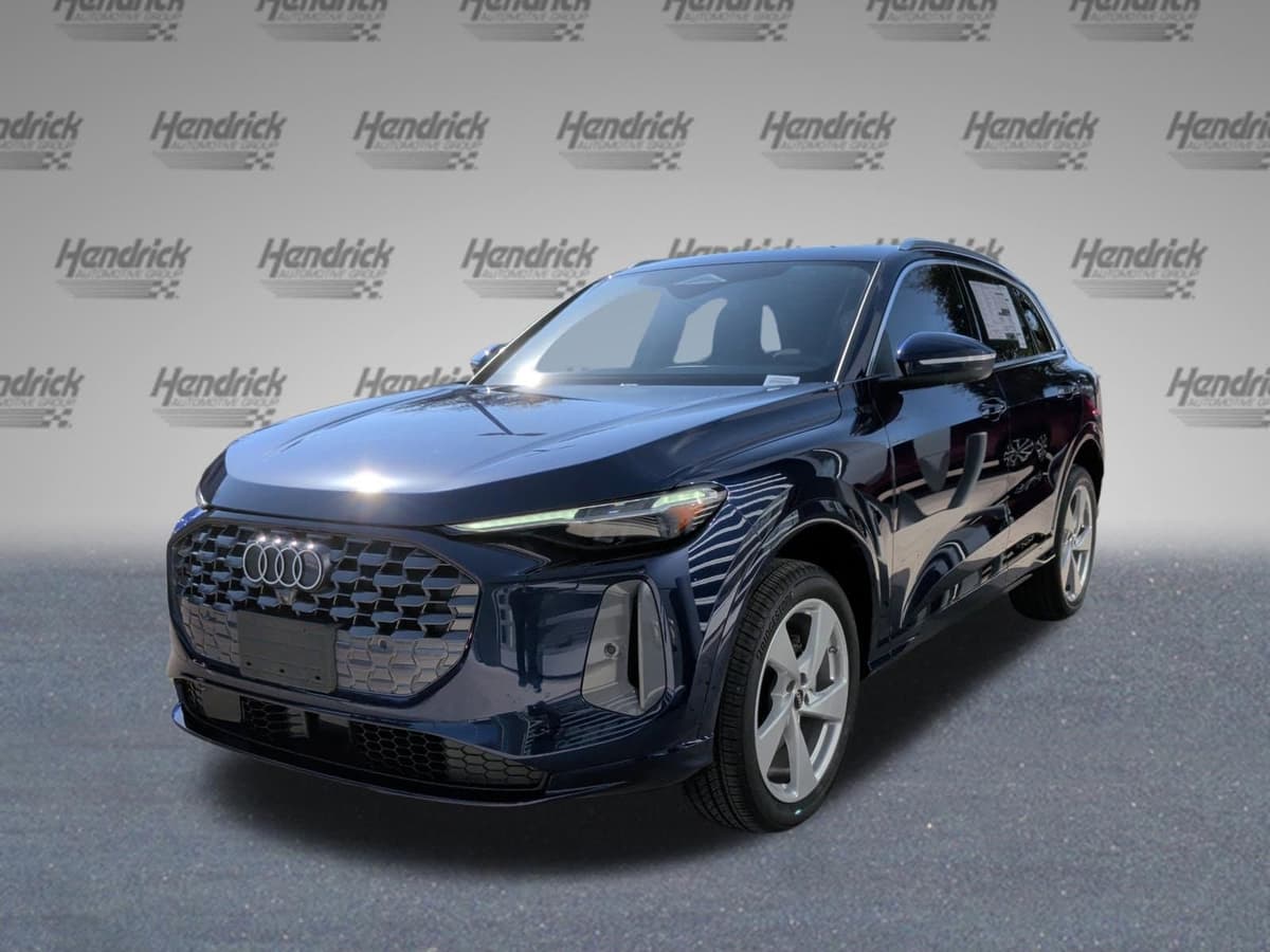 2025 Audi Q5 - Image 5