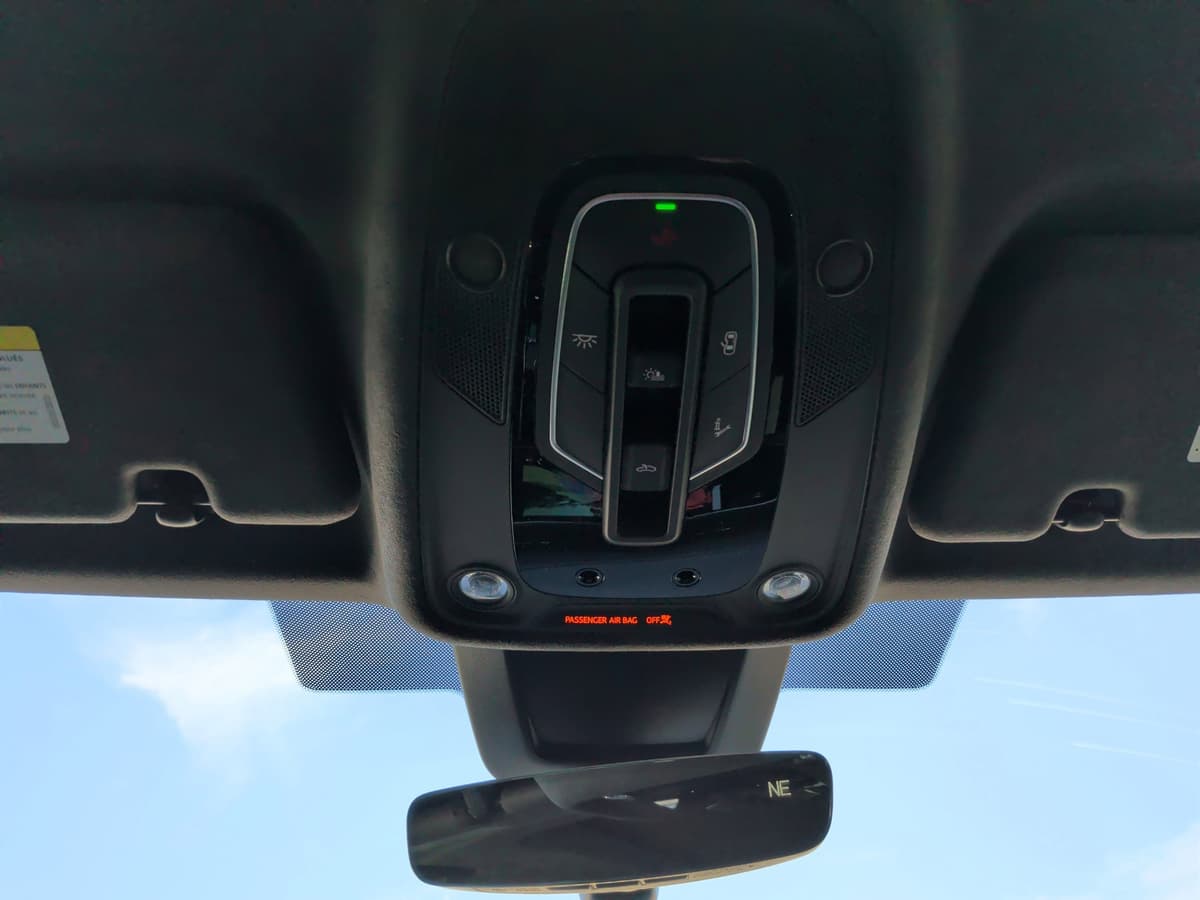 2026 Audi RS Q8 - Image 20