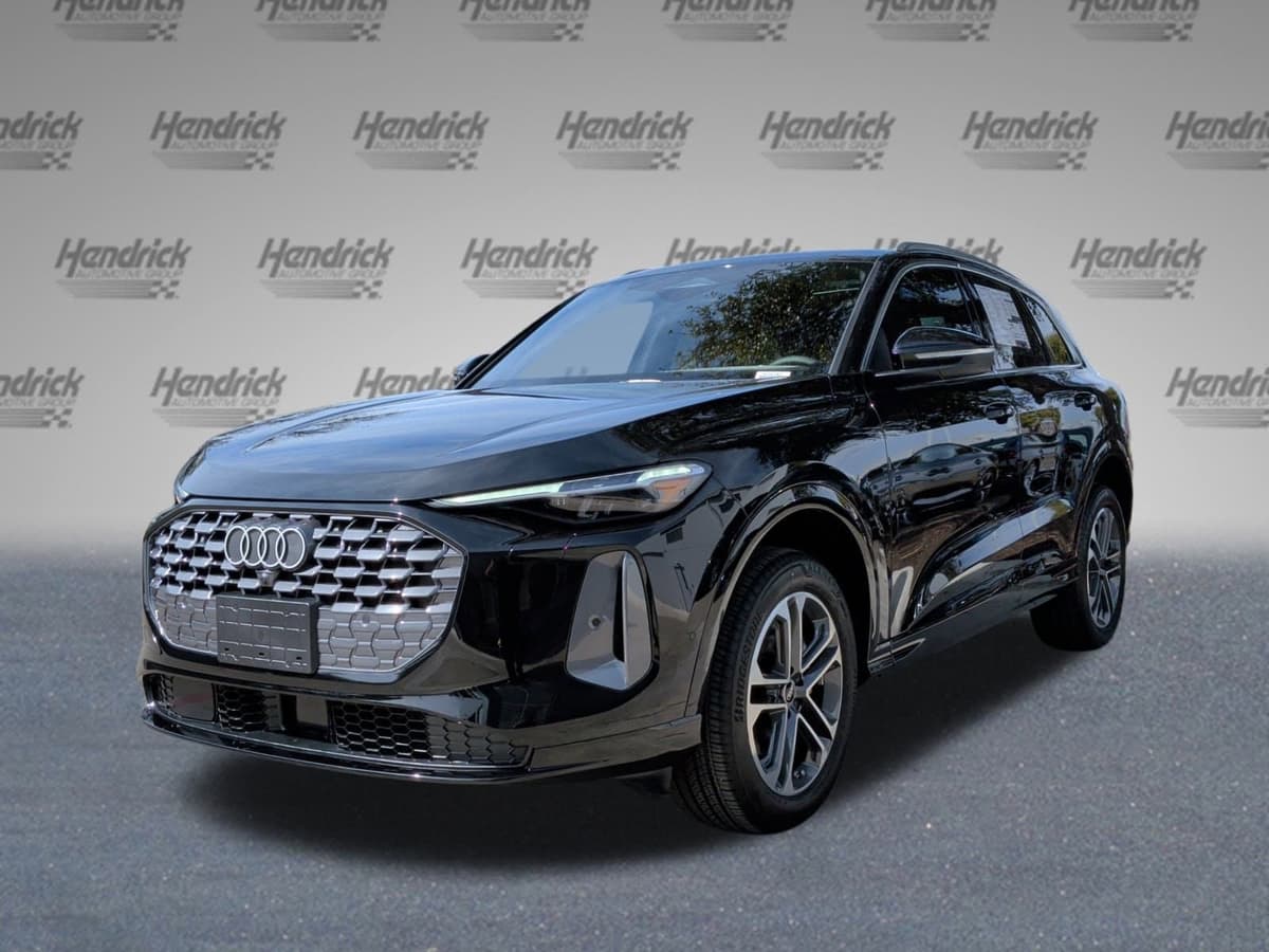 2025 Audi Q5 - Image 5