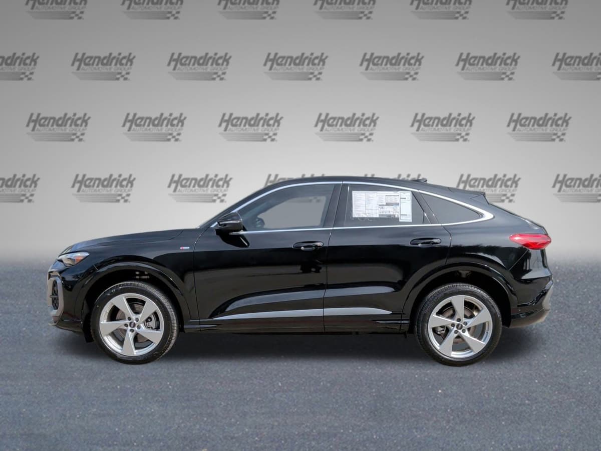 2025 Audi Q5 Sportback - Image 6