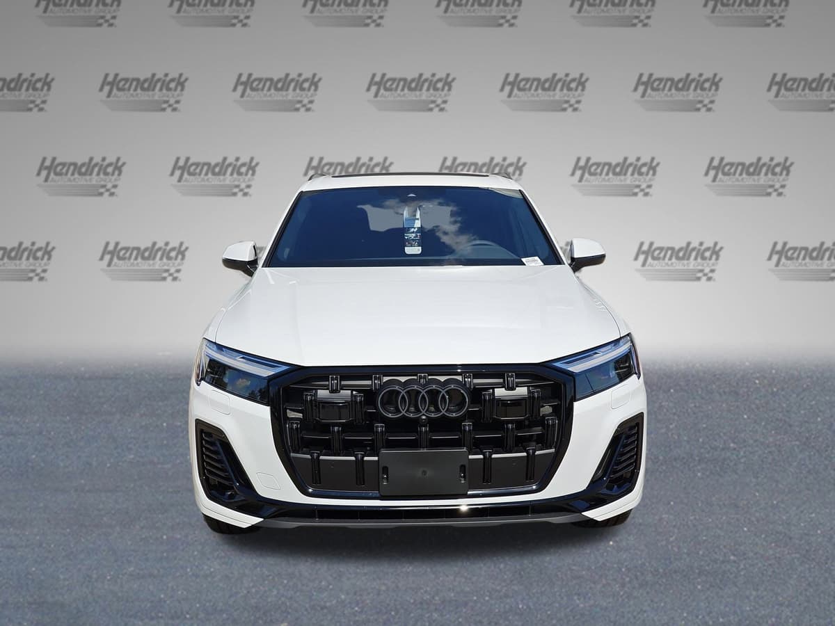 2026 Audi Q7 - Image 3