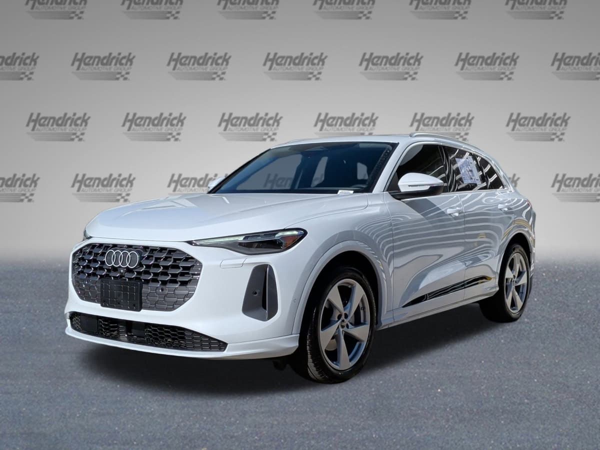 2025 Audi Q5 - Image 5