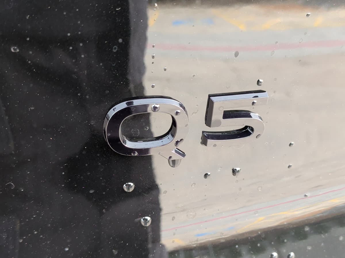 2025 Audi Q5 - Image 13