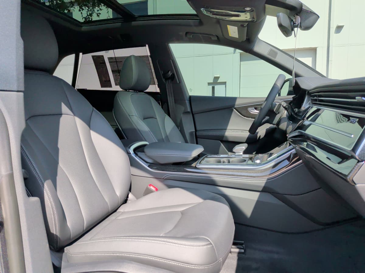 2026 Audi Q8 - Image 21