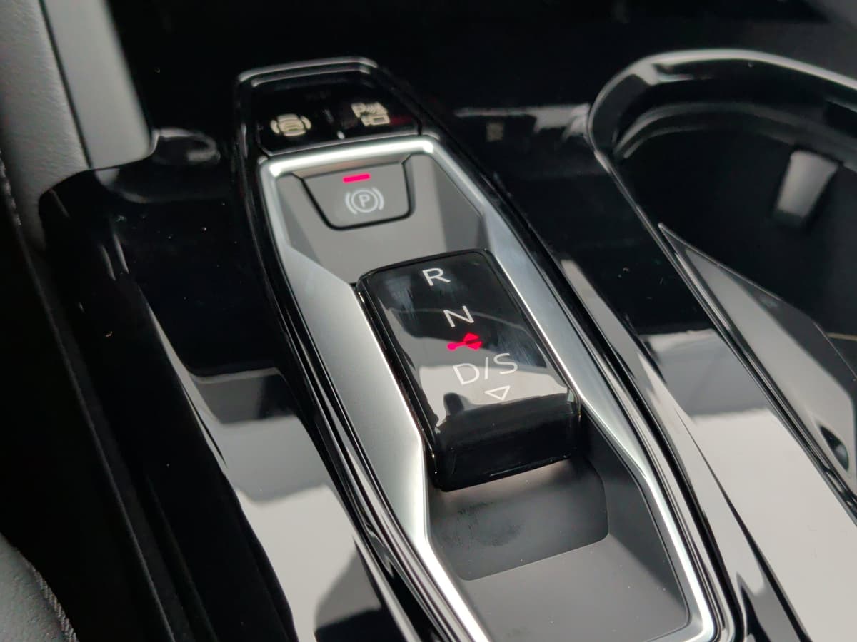 2025 Audi Q5 - Image 27