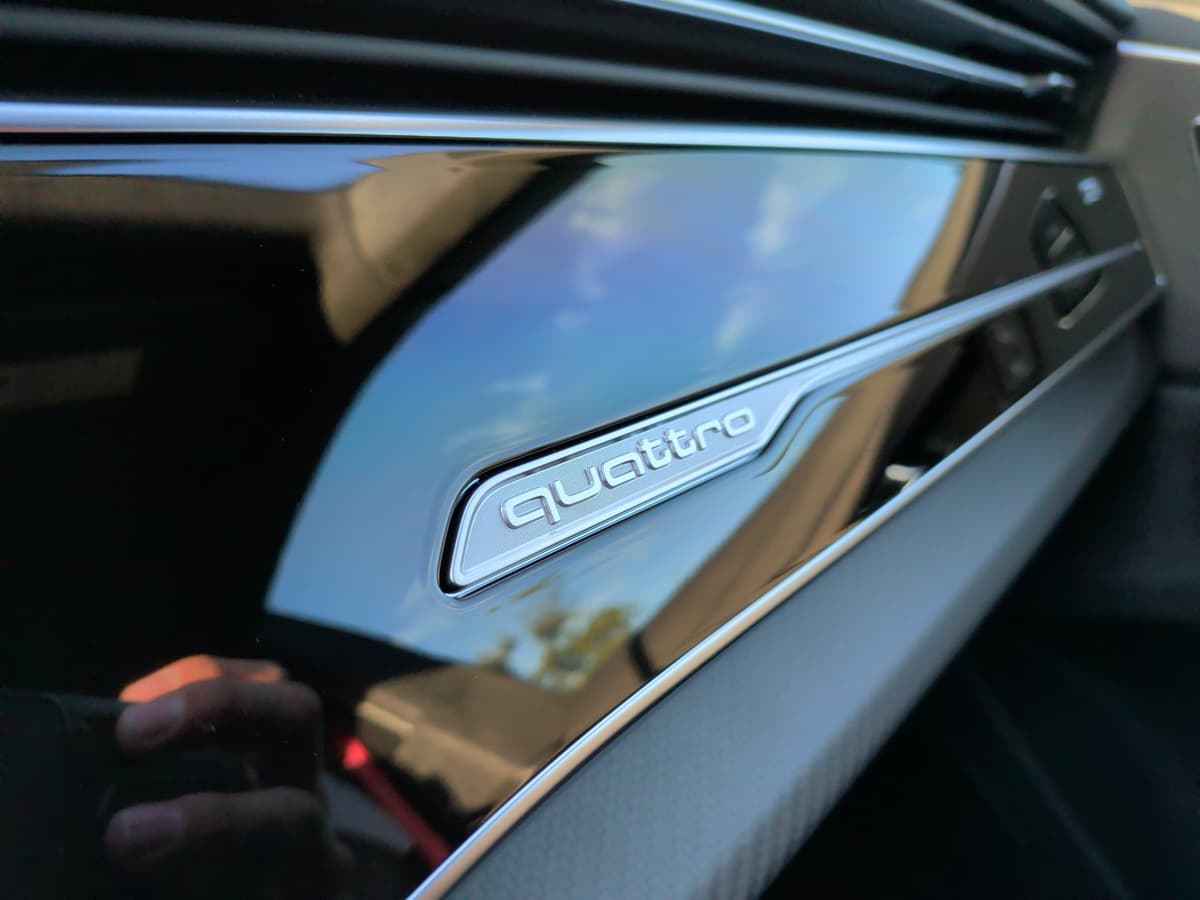 2026 Audi SQ8 - Image 39