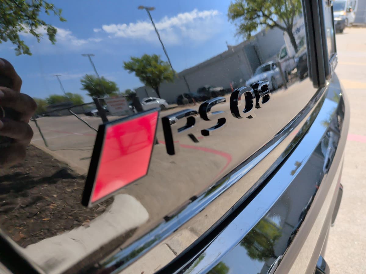 2026 Audi RS Q8 - Image 40