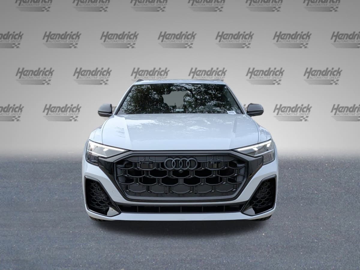 2026 Audi Q8 - Image 3
